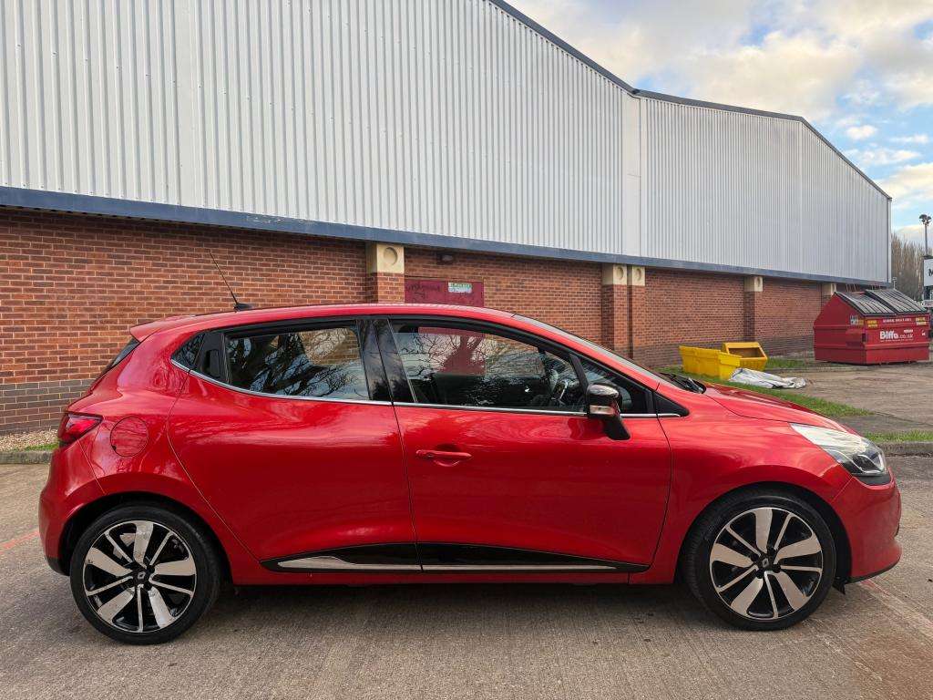 2014 RENAULT CLIO 2014 RENAULT CLIO