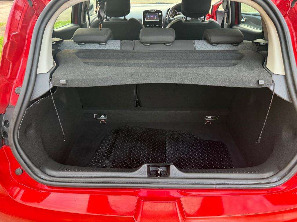 2014 RENAULT CLIO 2014 RENAULT CLIO