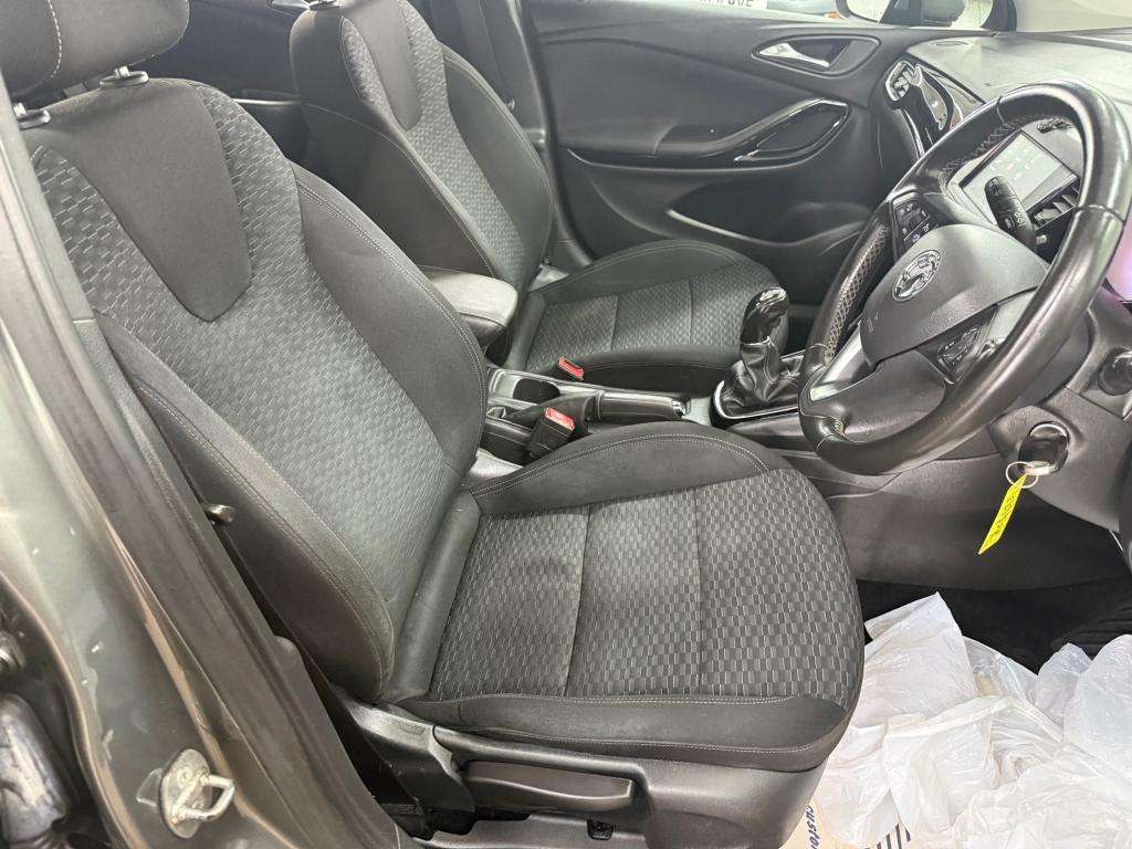 2018 VAUXHALL ASTRA 2018 VAUXHALL ASTRA