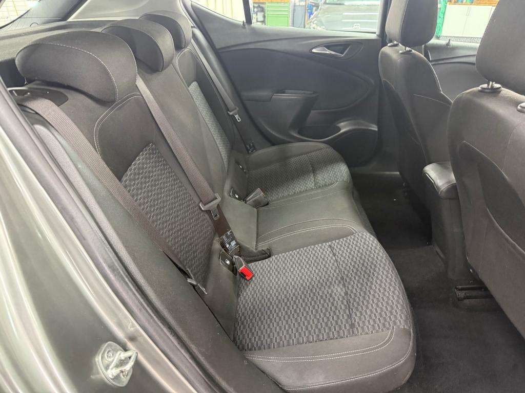 2018 VAUXHALL ASTRA 2018 VAUXHALL ASTRA