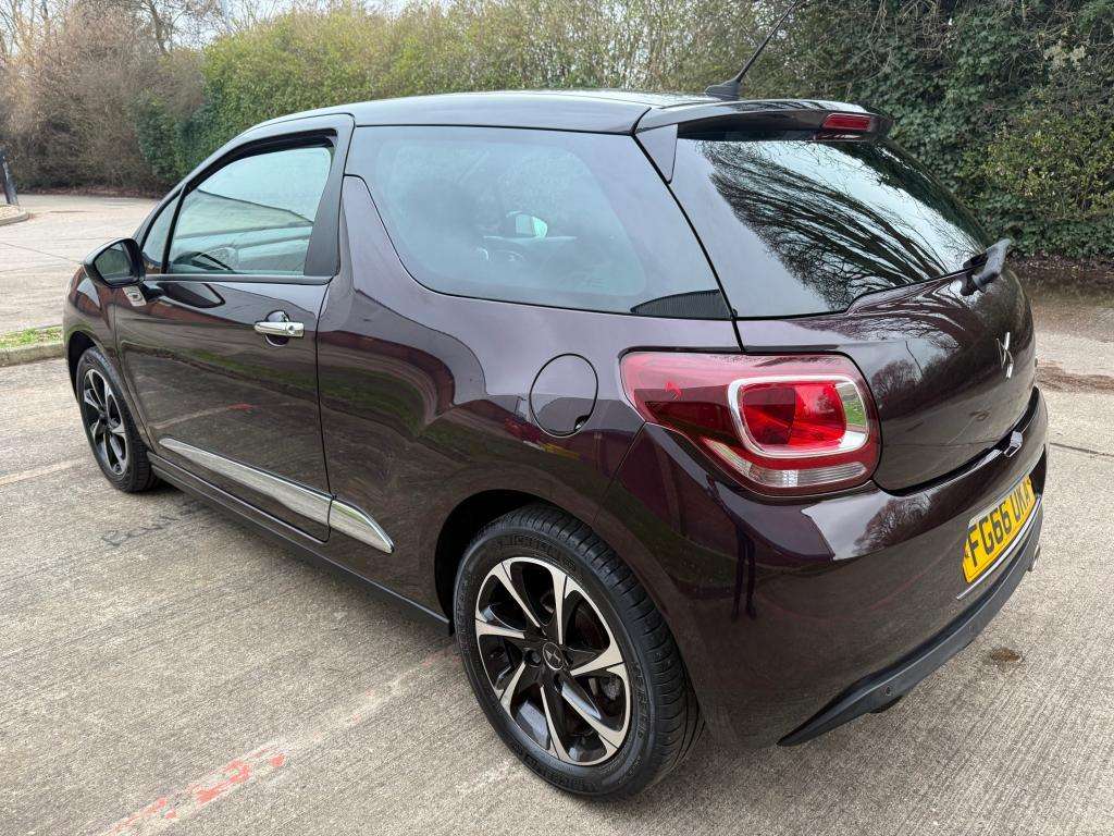 A 2016 DS 3 Ds3 Elegance Blue Hdi S/s A 2016 DS 3 Ds3 Elegance Blue Hdi S/s