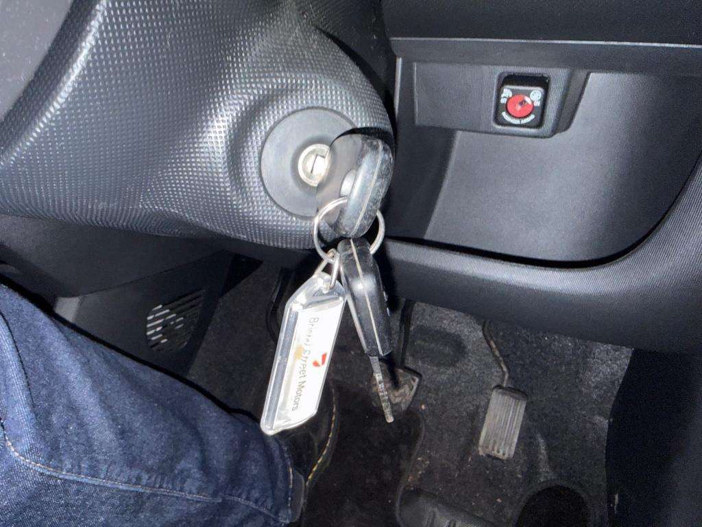 2013 CITROEN C1 2013 CITROEN C1