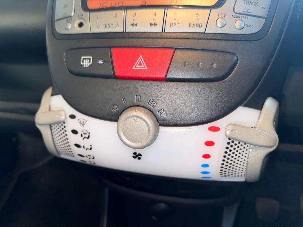 2013 CITROEN C1 2013 CITROEN C1