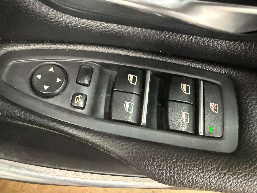 2017 BMW 3 SERIES 2017 BMW 3 SERIES