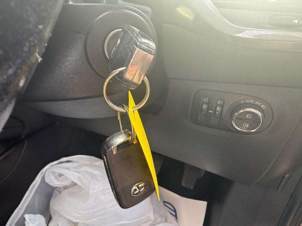 2015 VAUXHALL CORSA 2015 VAUXHALL CORSA