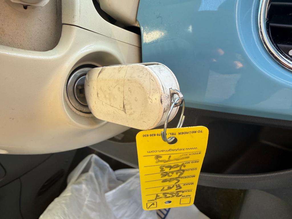 2013 FIAT 500 2013 FIAT 500