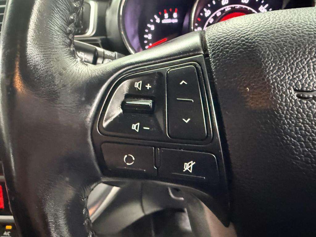 2015 KIA RIO 2015 KIA RIO