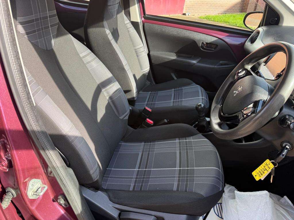 2016 PEUGEOT 108 2016 PEUGEOT 108