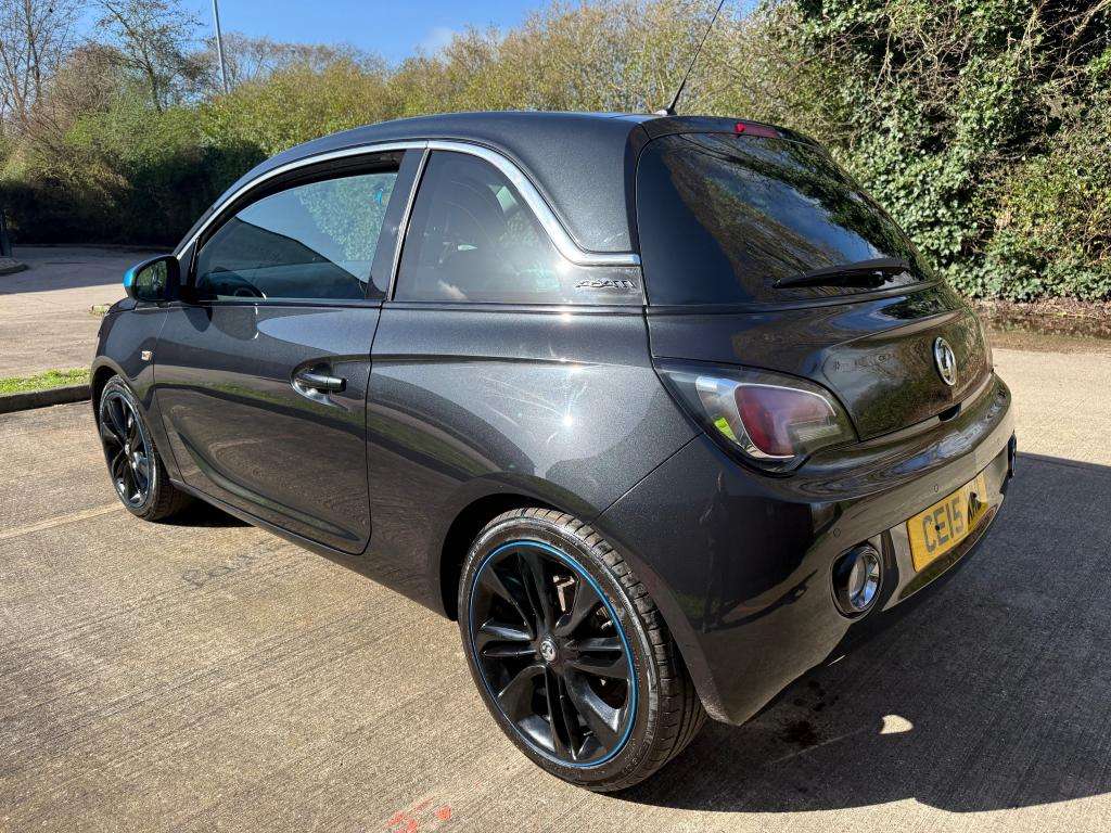 A 2015 VAUXHALL ADAM Slam S/s A 2015 VAUXHALL ADAM Slam S/s