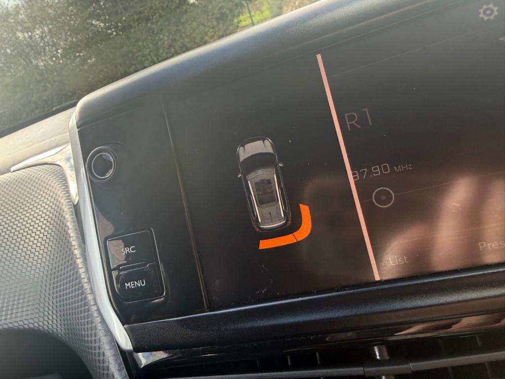 2017 PEUGEOT 2008 2017 PEUGEOT 2008