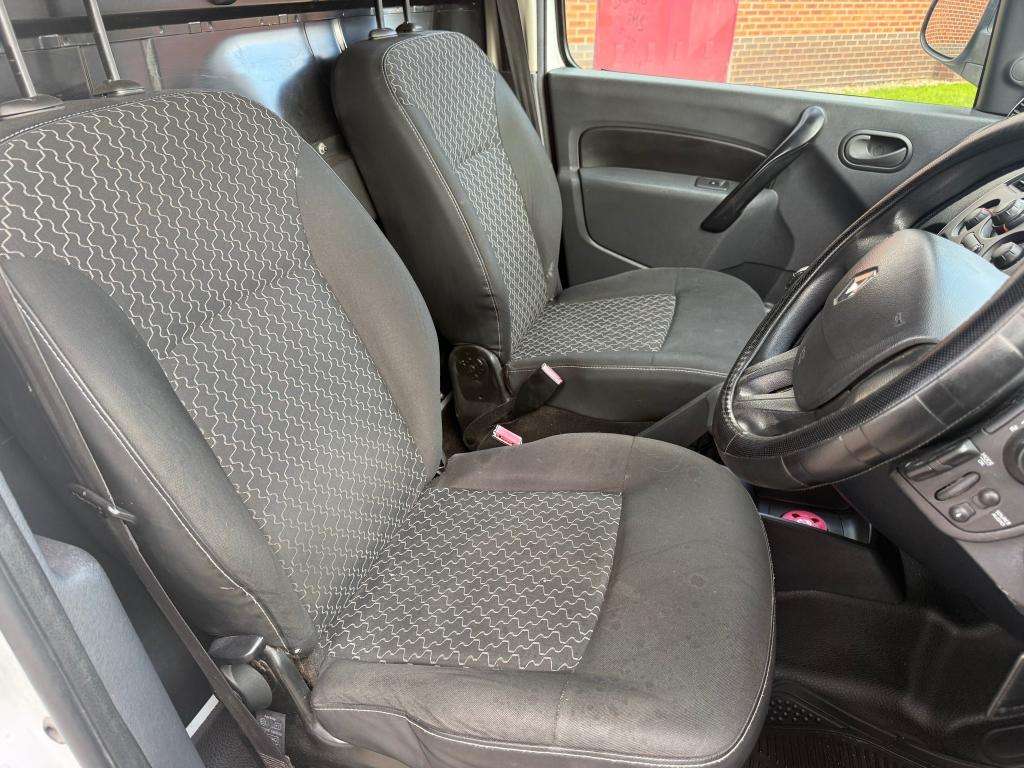 2014 RENAULT KANGOO 2014 RENAULT KANGOO