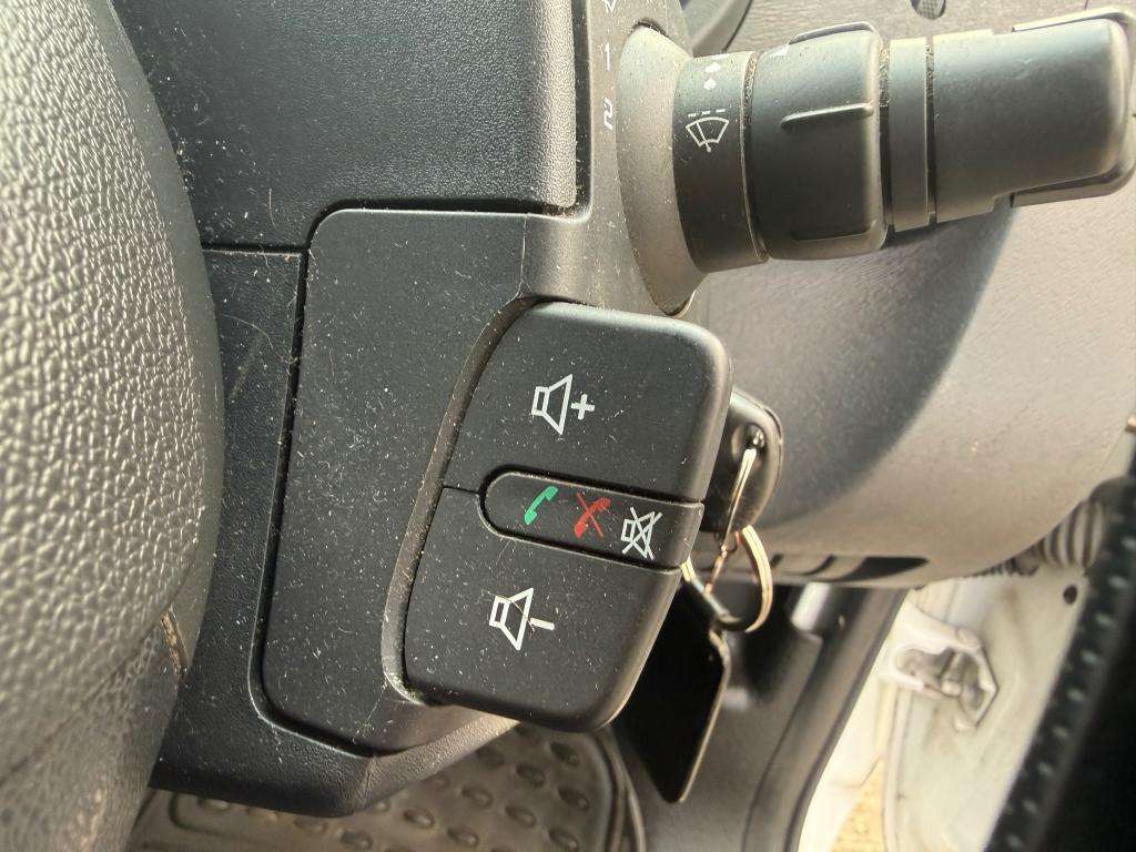 2014 RENAULT KANGOO 2014 RENAULT KANGOO