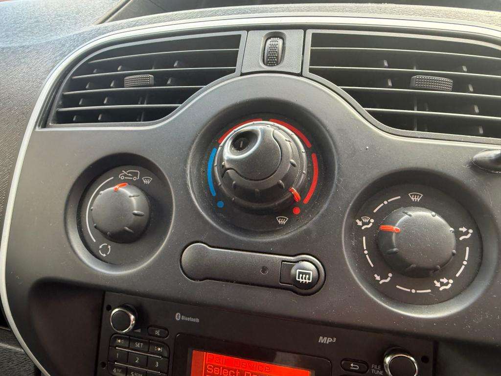 2014 RENAULT KANGOO 2014 RENAULT KANGOO