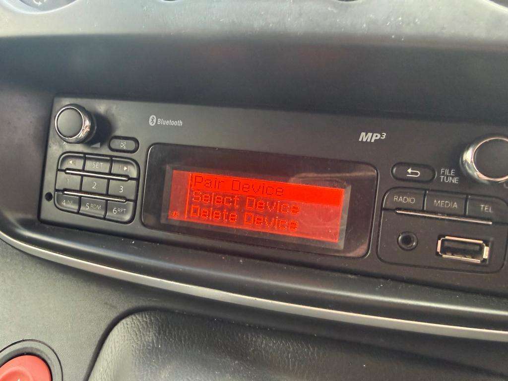 2014 RENAULT KANGOO 2014 RENAULT KANGOO