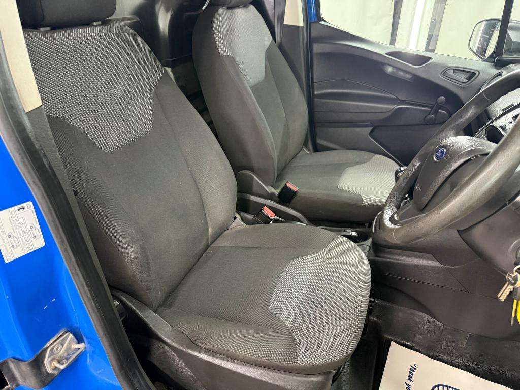 2018 FORD TRANSIT COURIER 2018 FORD TRANSIT COURIER