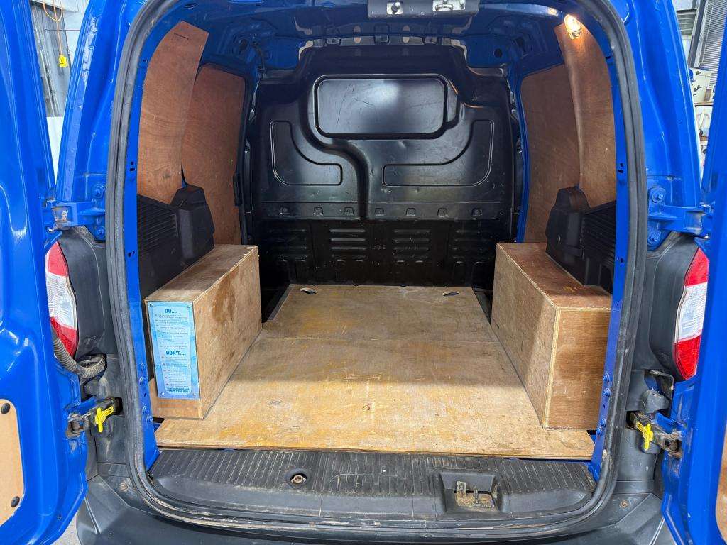 2018 FORD TRANSIT COURIER 2018 FORD TRANSIT COURIER