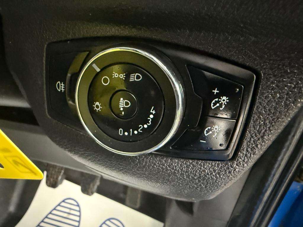 2018 FORD TRANSIT COURIER 2018 FORD TRANSIT COURIER