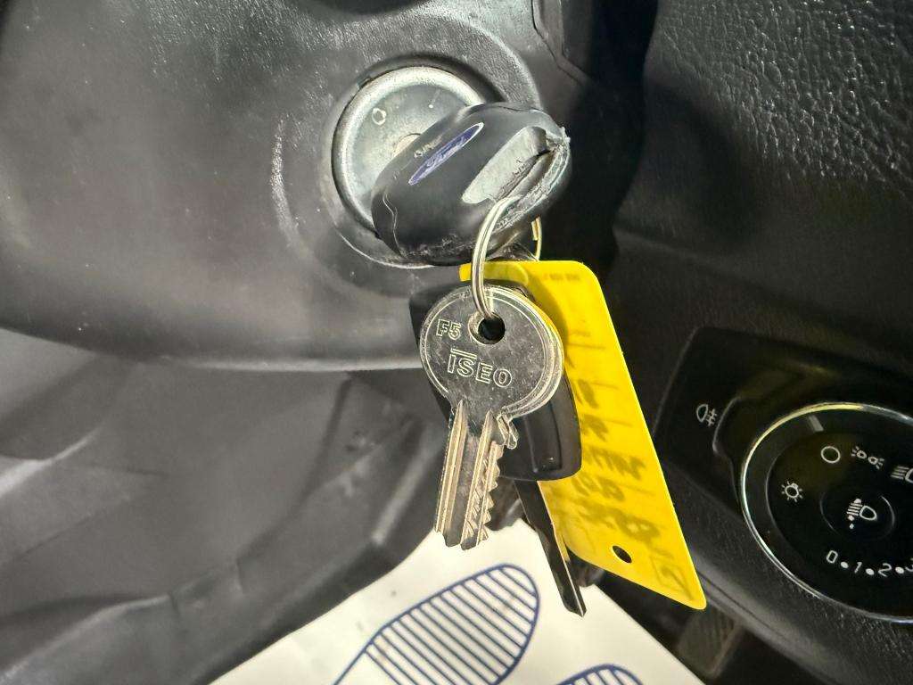 2018 FORD TRANSIT COURIER 2018 FORD TRANSIT COURIER