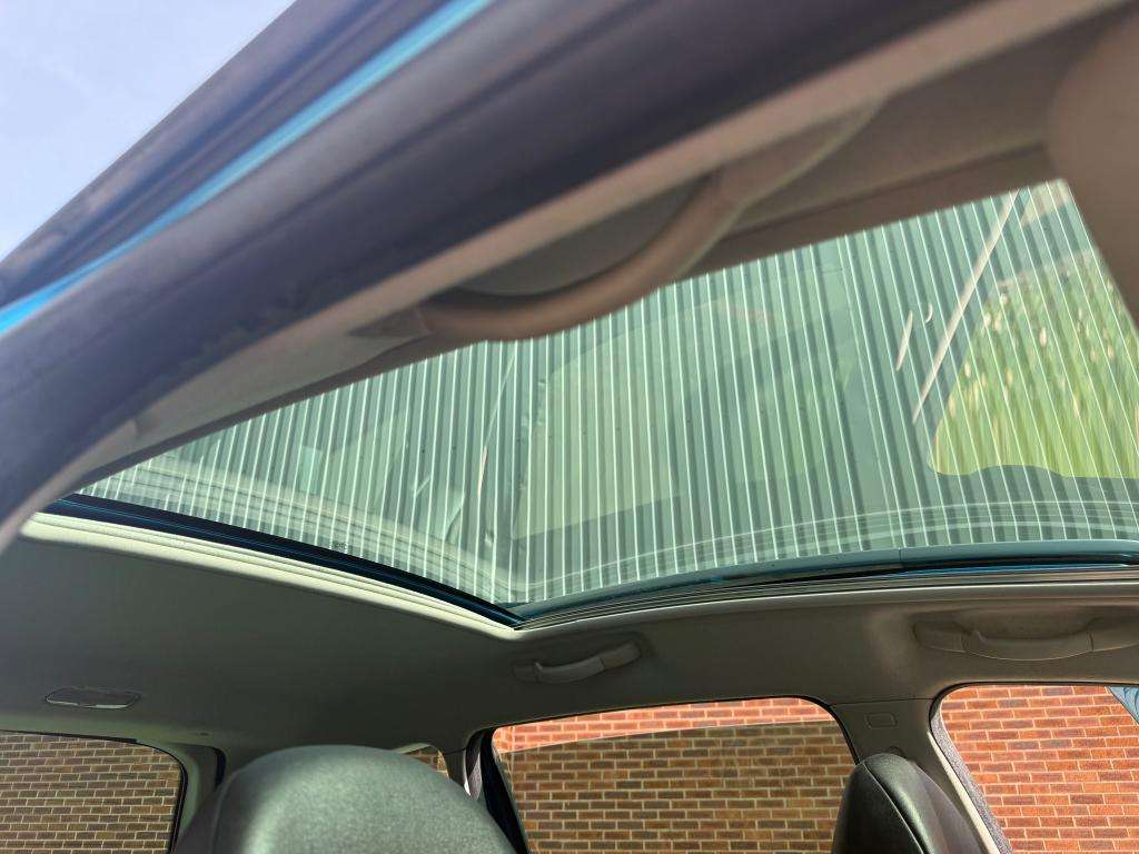 2012 PEUGEOT 207 2012 PEUGEOT 207