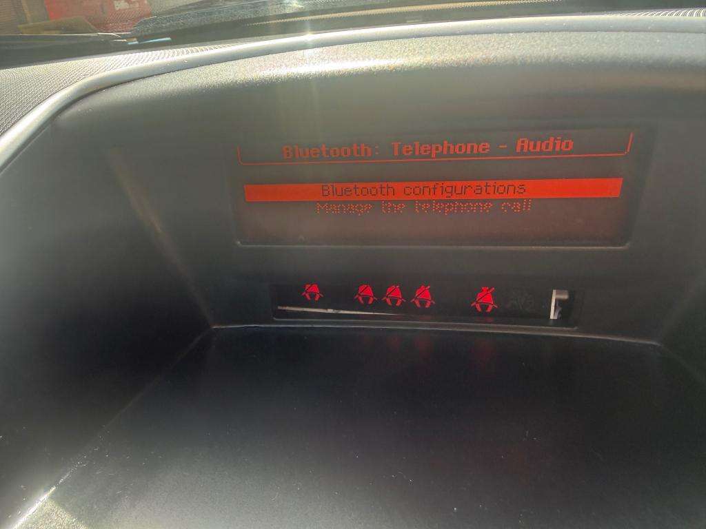 2012 PEUGEOT 207 2012 PEUGEOT 207