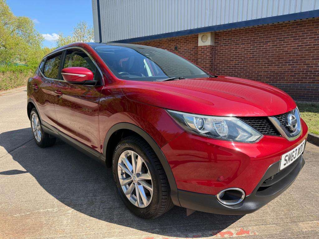 A 2014 NISSAN QASHQAI Acenta Premium Dci A 2014 NISSAN QASHQAI Acenta Premium Dci