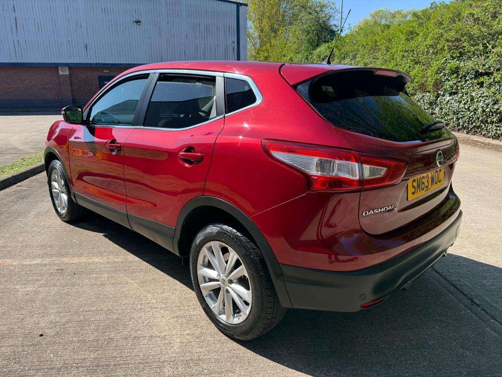 A 2014 NISSAN QASHQAI Acenta Premium Dci A 2014 NISSAN QASHQAI Acenta Premium Dci