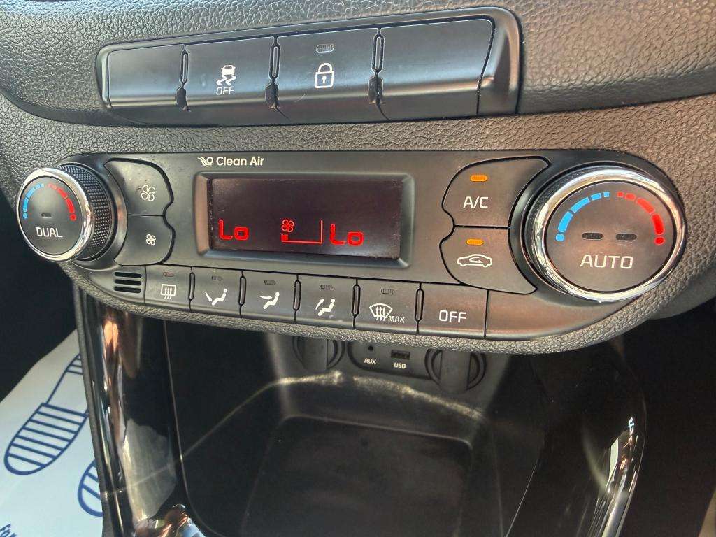 2014 KIA CEED 2014 KIA CEED