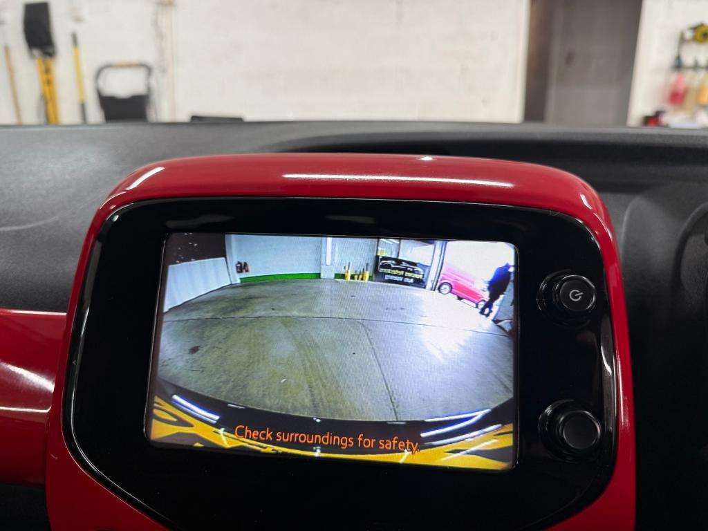 2014 TOYOTA AYGO 2014 TOYOTA AYGO