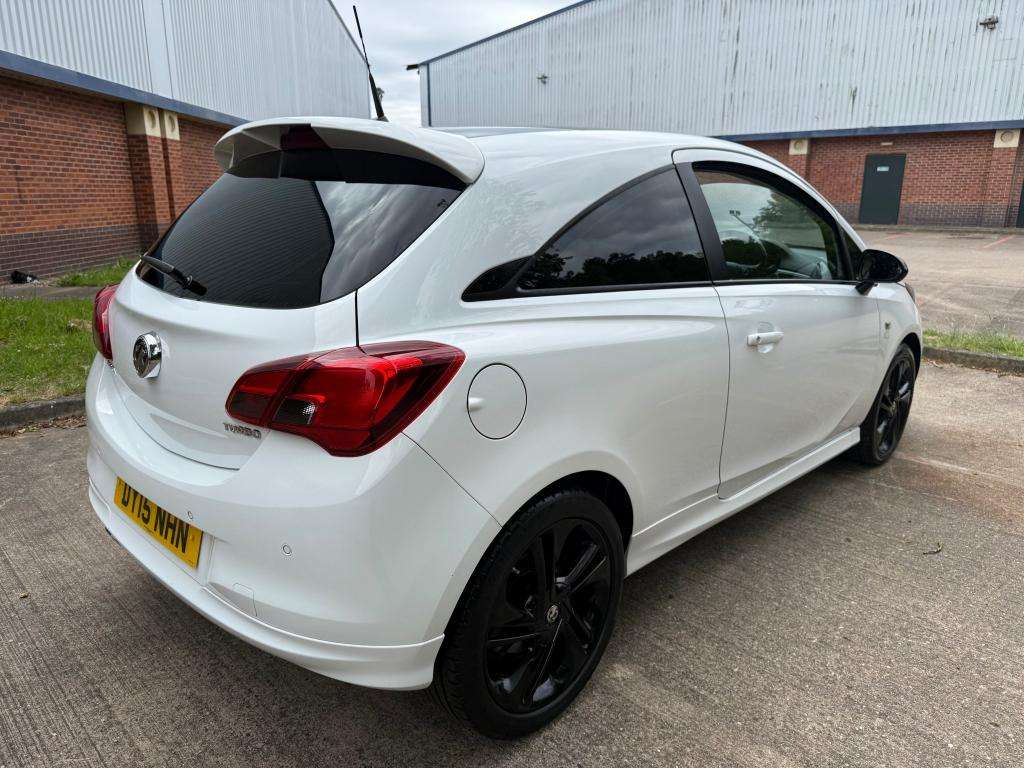 A 2015 VAUXHALL CORSA Limited Edition S/s A 2015 VAUXHALL CORSA Limited Edition S/s