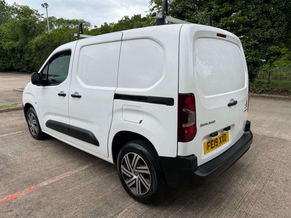 A 2019 CITROEN BERLINGO 1000 Enterprise Blue Hdi S/s A 2019 CITROEN BERLINGO 1000 Enterprise Blue Hdi S/s