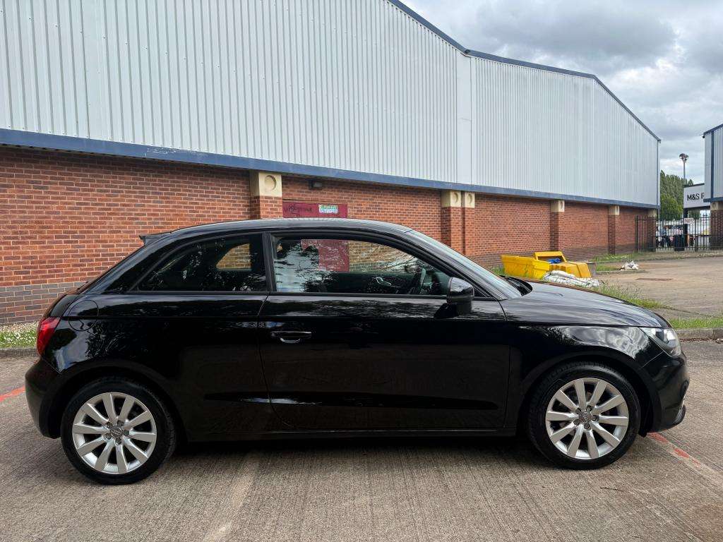 A 2014 AUDI A1 Sport Tfsi A 2014 AUDI A1 Sport Tfsi