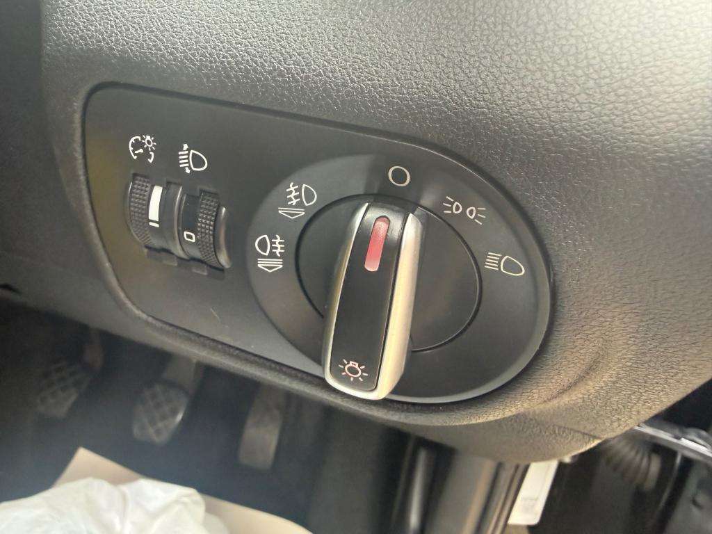 2014 AUDI A1 2014 AUDI A1