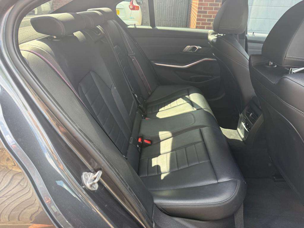 2021 BMW 3 SERIES 2021 BMW 3 SERIES