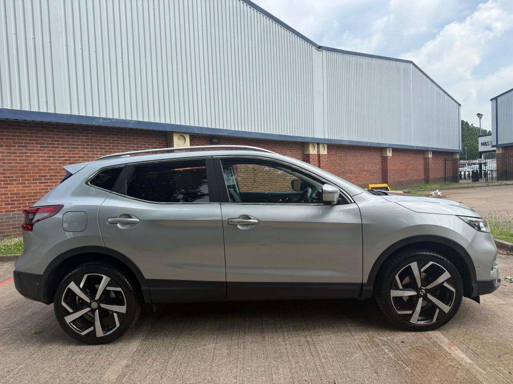 A 2019 NISSAN QASHQAI Tekna Dig-t A 2019 NISSAN QASHQAI Tekna Dig-t