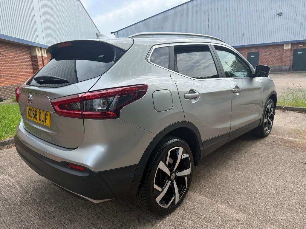 A 2019 NISSAN QASHQAI Tekna Dig-t A 2019 NISSAN QASHQAI Tekna Dig-t