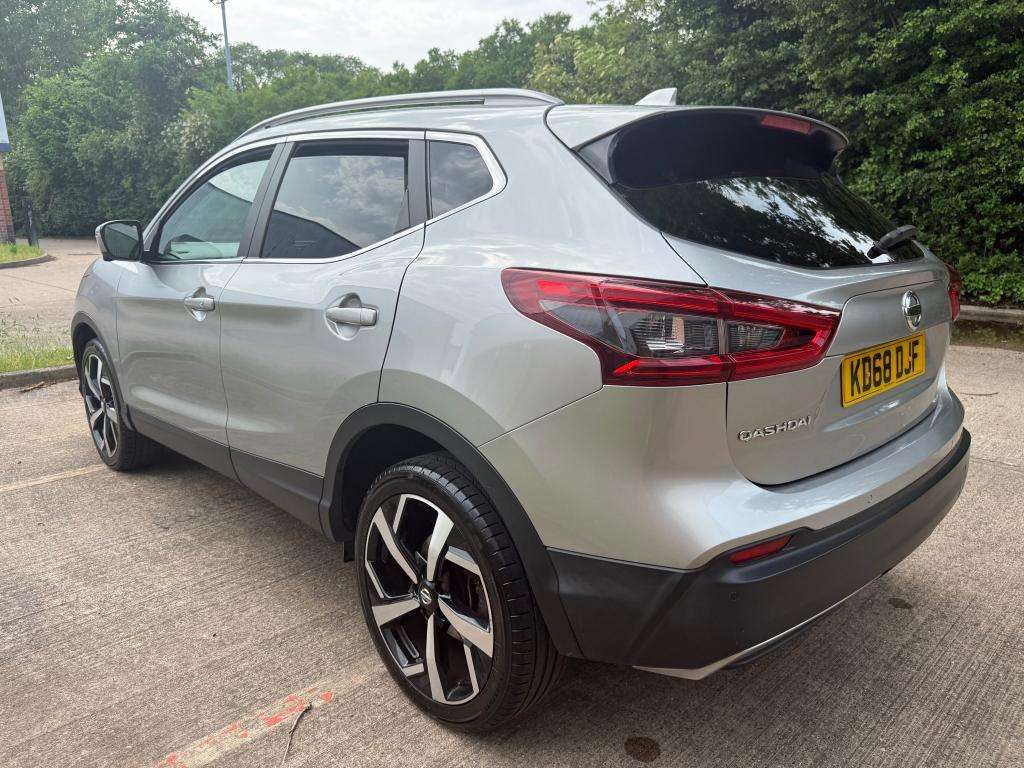 A 2019 NISSAN QASHQAI Tekna Dig-t A 2019 NISSAN QASHQAI Tekna Dig-t
