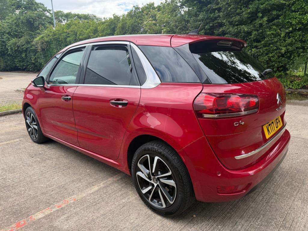 A 2017 CITROEN C4 PICASSO Flair Blue Hdi S/s A 2017 CITROEN C4 PICASSO Flair Blue Hdi S/s