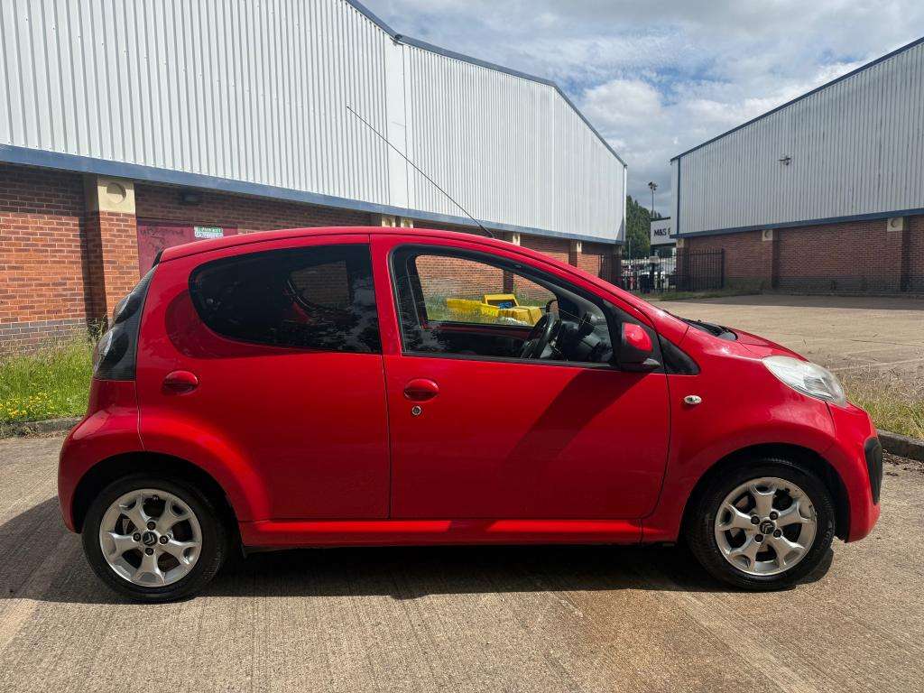 A 2013 CITROEN C1 Vtr+ A 2013 CITROEN C1 Vtr+