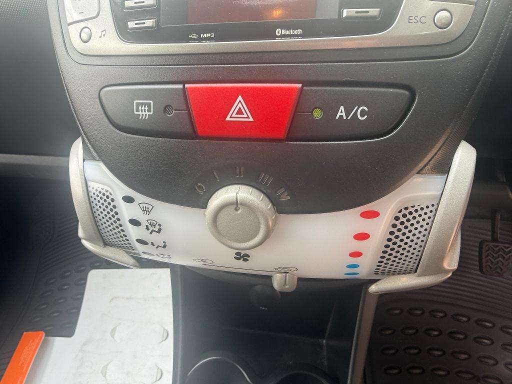 2013 CITROEN C1 2013 CITROEN C1