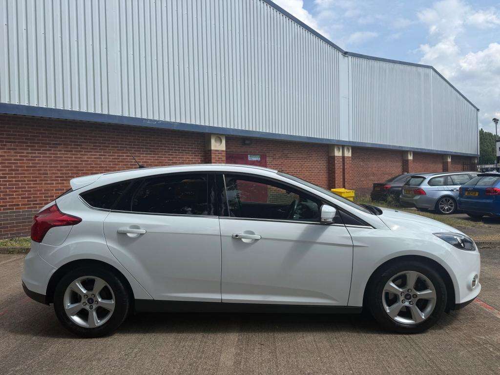 A 2014 FORD FOCUS Zetec Navigator Tdci A 2014 FORD FOCUS Zetec Navigator Tdci