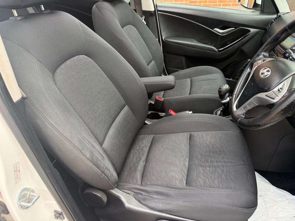 2012 HYUNDAI IX20 2012 HYUNDAI IX20