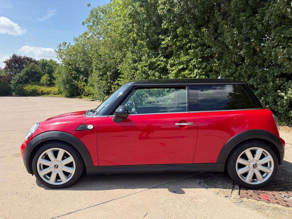 2009 MINI HATCH 2009 MINI HATCH