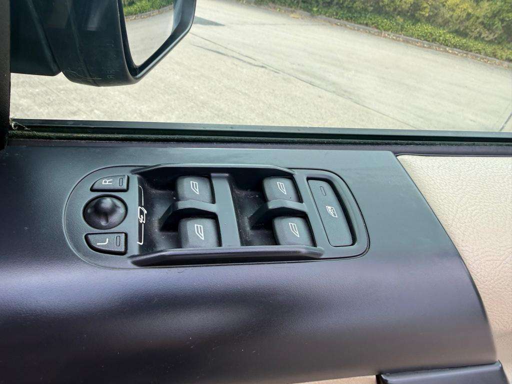 2012 LAND ROVER FREELANDER 2012 LAND ROVER FREELANDER