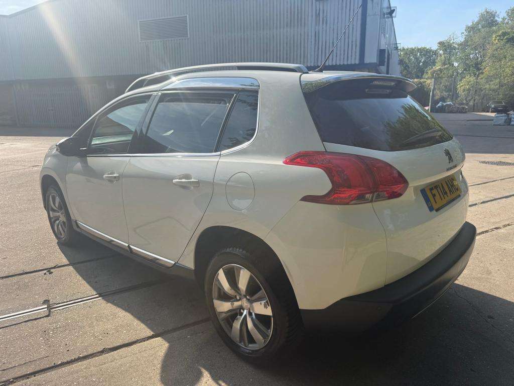 2014 PEUGEOT 2008 2014 PEUGEOT 2008