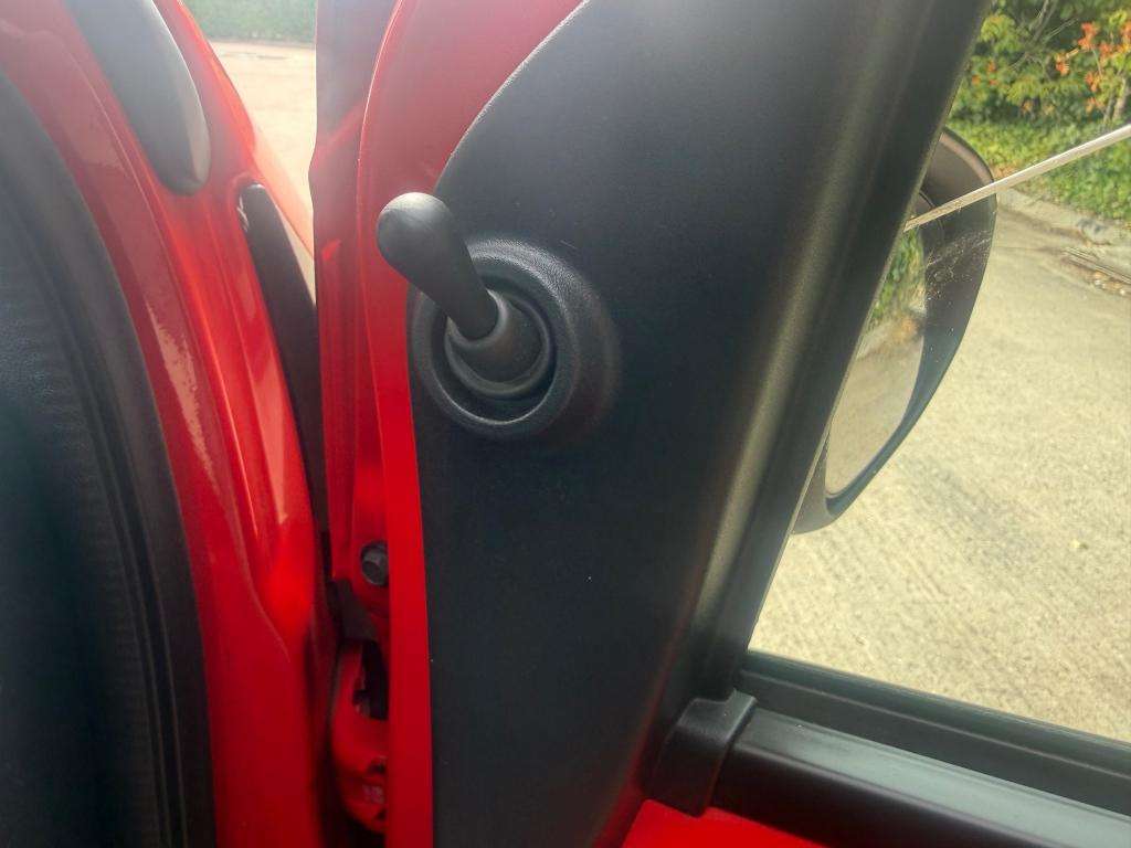 2016 PEUGEOT 108 2016 PEUGEOT 108