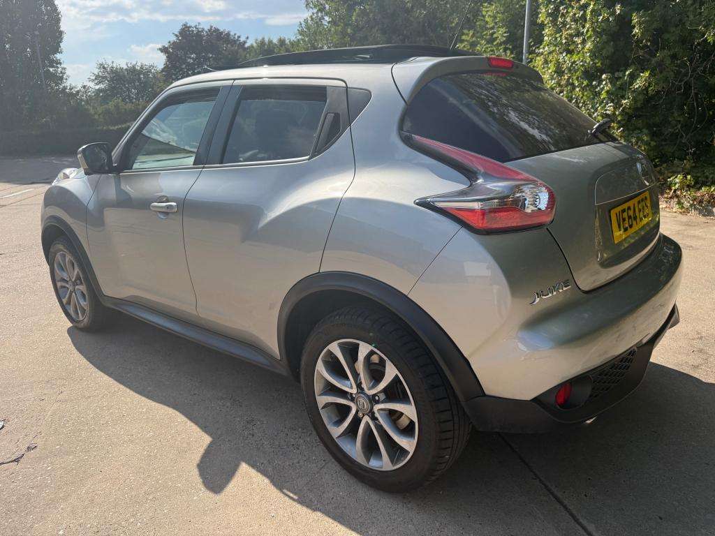 A 2014 NISSAN JUKE Tekna Dci A 2014 NISSAN JUKE Tekna Dci