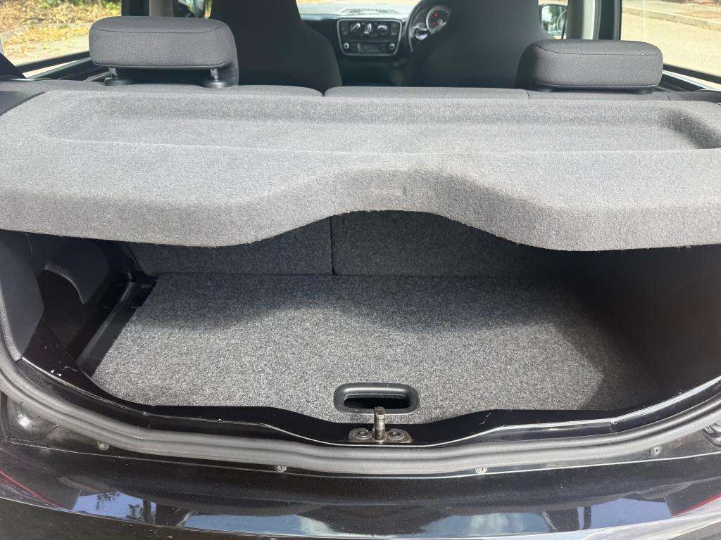 2013 VOLKSWAGEN UP! 2013 VOLKSWAGEN UP!