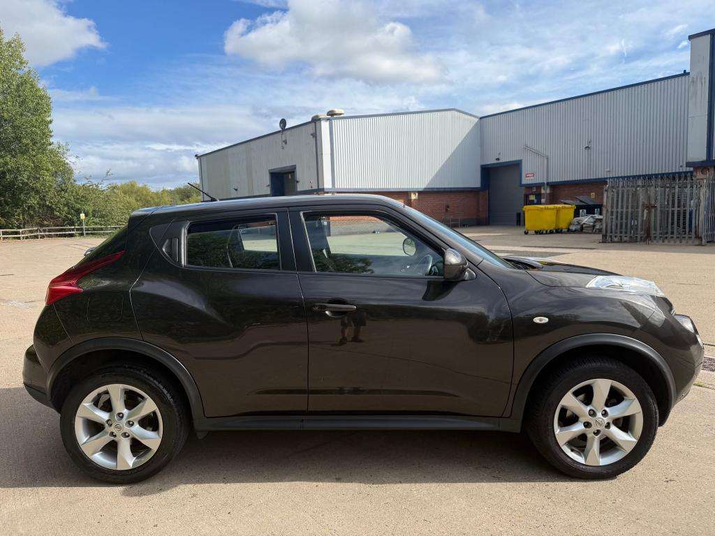 A 2012 NISSAN JUKE Acenta A 2012 NISSAN JUKE Acenta