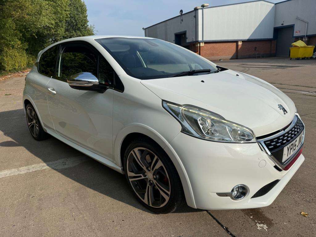 A 2015 PEUGEOT 208 Gti Thp A 2015 PEUGEOT 208 Gti Thp