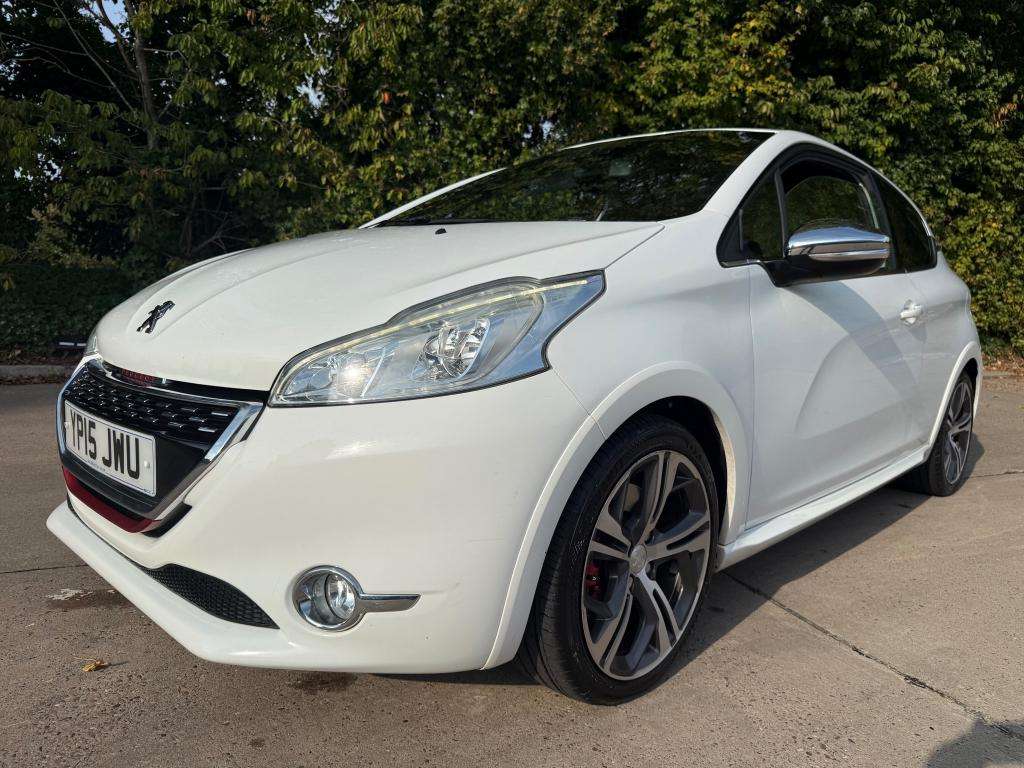 2015 PEUGEOT 208 2015 PEUGEOT 208